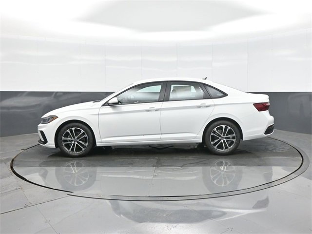 New 2026 Volkswagen Jetta Sport image 4