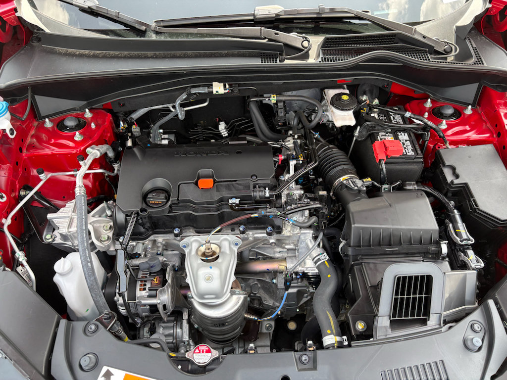 Certified 2026 Honda HR-V Sport image 28