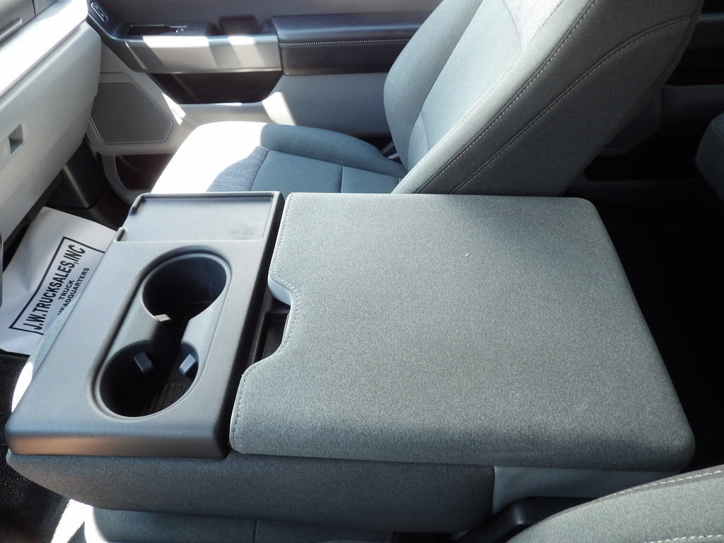 Used 2025 Ford F350 XLT AWD/4WD image 26