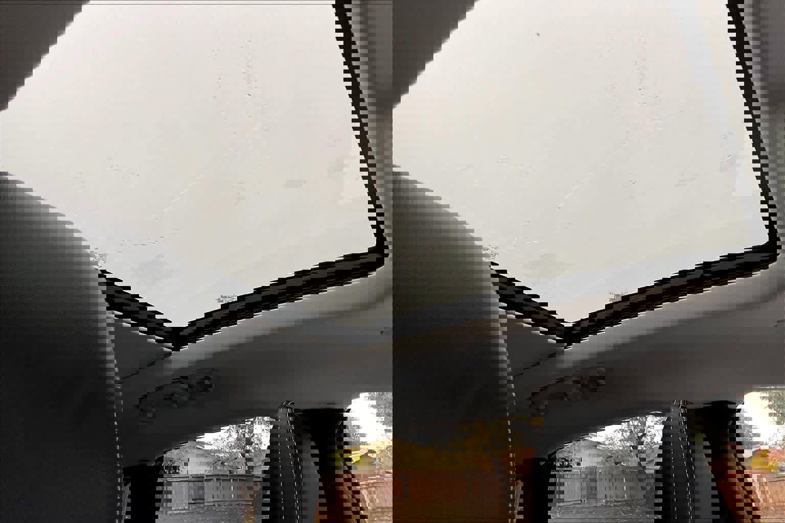 Used 2023 Ford Escape SE w/ PHEV Premium Package image 25