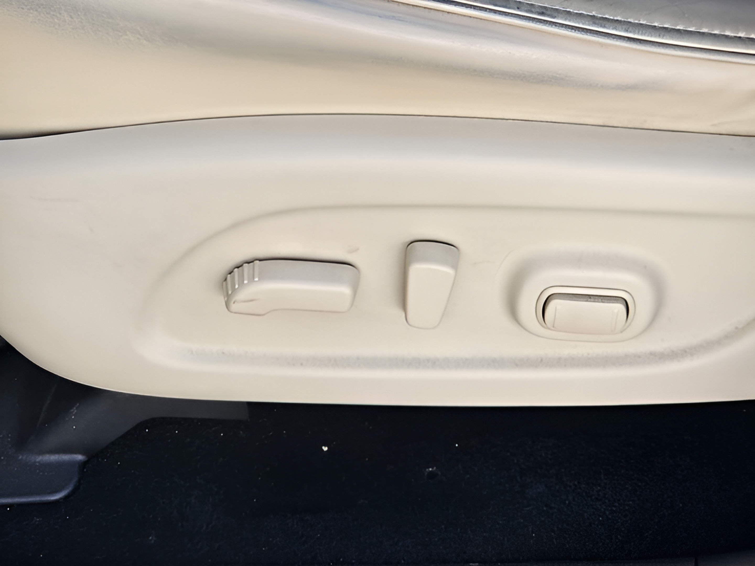Used 2020 INFINITI QX60 Luxe w/ Essential Package AWD/4WD image 14
