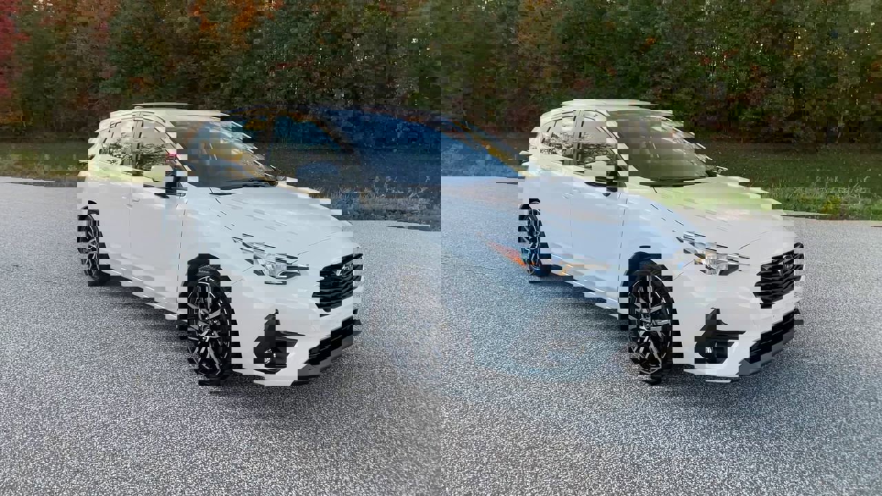 Used 2024 Subaru Impreza 2.0i Sport image 3