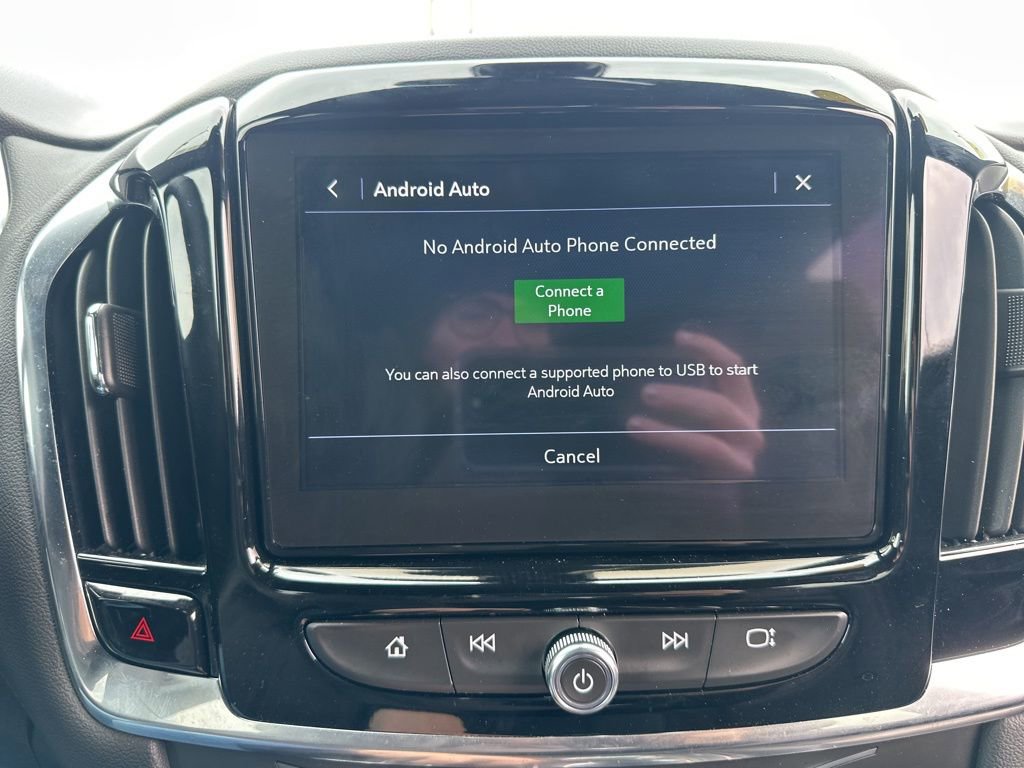 Used 2023 Chevrolet Traverse RS image 45