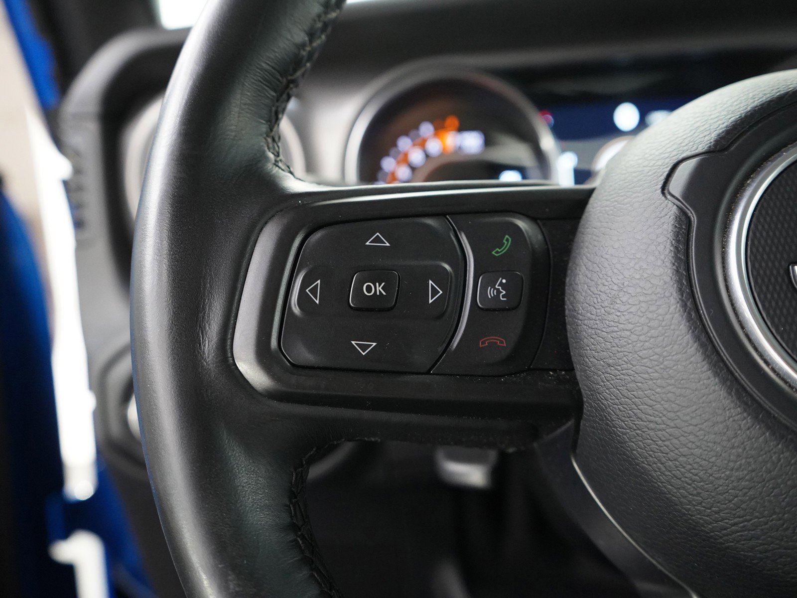 Used 2021 Jeep Gladiator Sport image 17