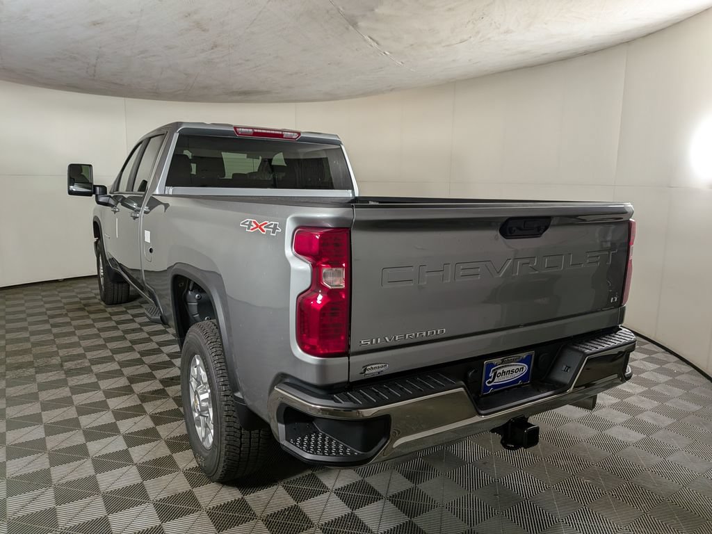 New 2026 Chevrolet Silverado 3500 LT AWD/4WD image 4