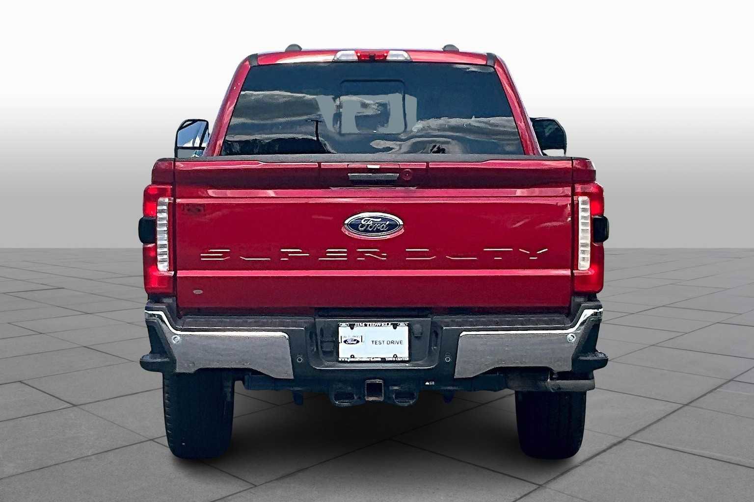 Used 2024 Ford F250 Lariat w/ Chrome Package image 4