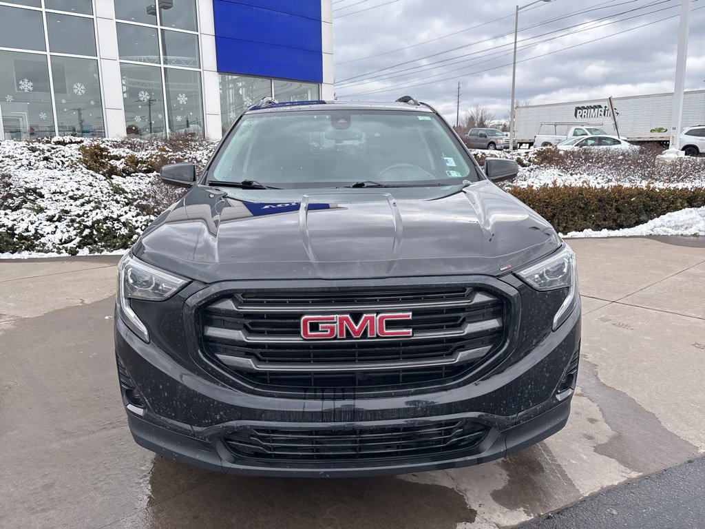 Used 2020 GMC Terrain SLT w/ Preferred Package image 3