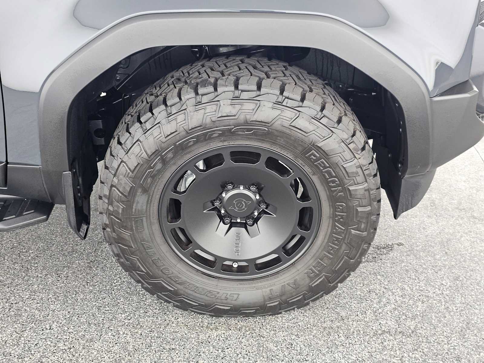 Used 2025 Toyota Land Cruiser w/ Premium Package AWD/4WD image 9