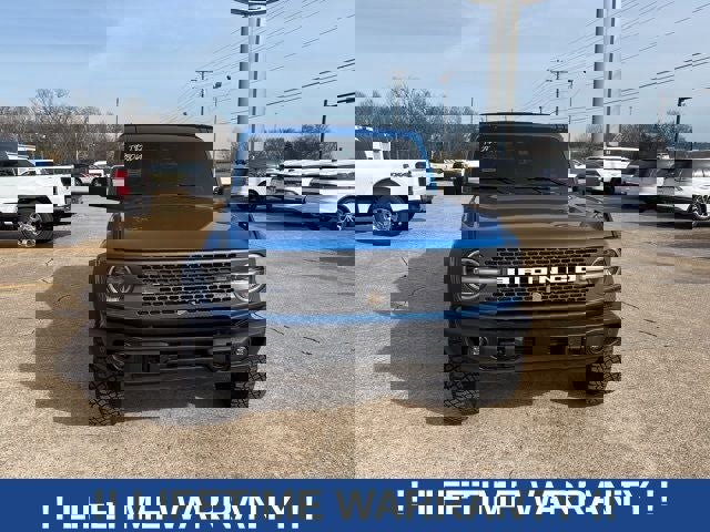 Used 2023 Ford Bronco Badlands AWD/4WD image 7