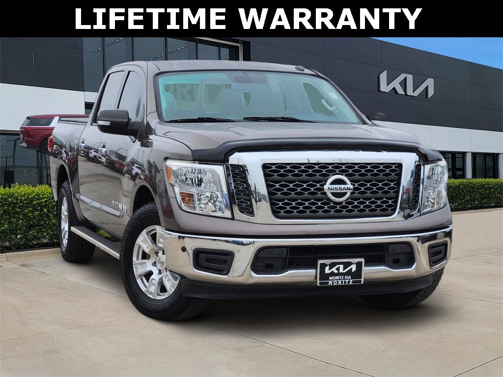 Used 2018 Nissan Titan SV w/ SV Convenience Package