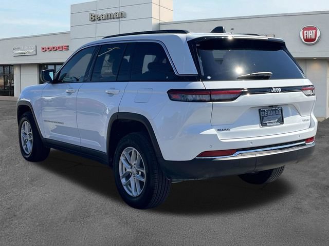 Used 2025 Jeep Grand Cherokee Laredo X w/ Luxury Tech Group I RWD image 5
