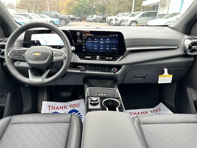 New 2026 Chevrolet Equinox LT w/ Convenience Package II image 12