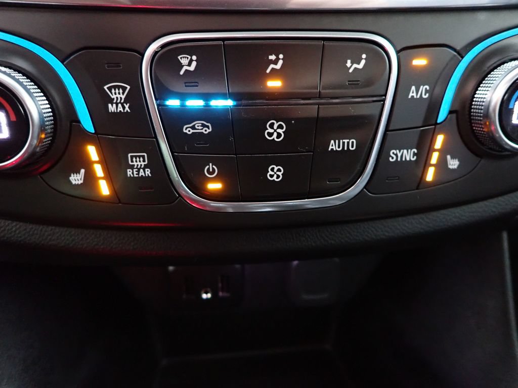 Used 2019 Chevrolet Traverse LT AWD/4WD image 5