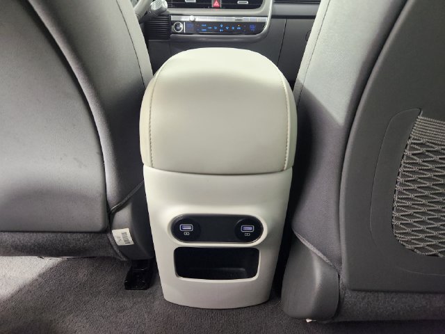 Certified 2024 Hyundai Ioniq 5 SEL AWD/4WD image 17