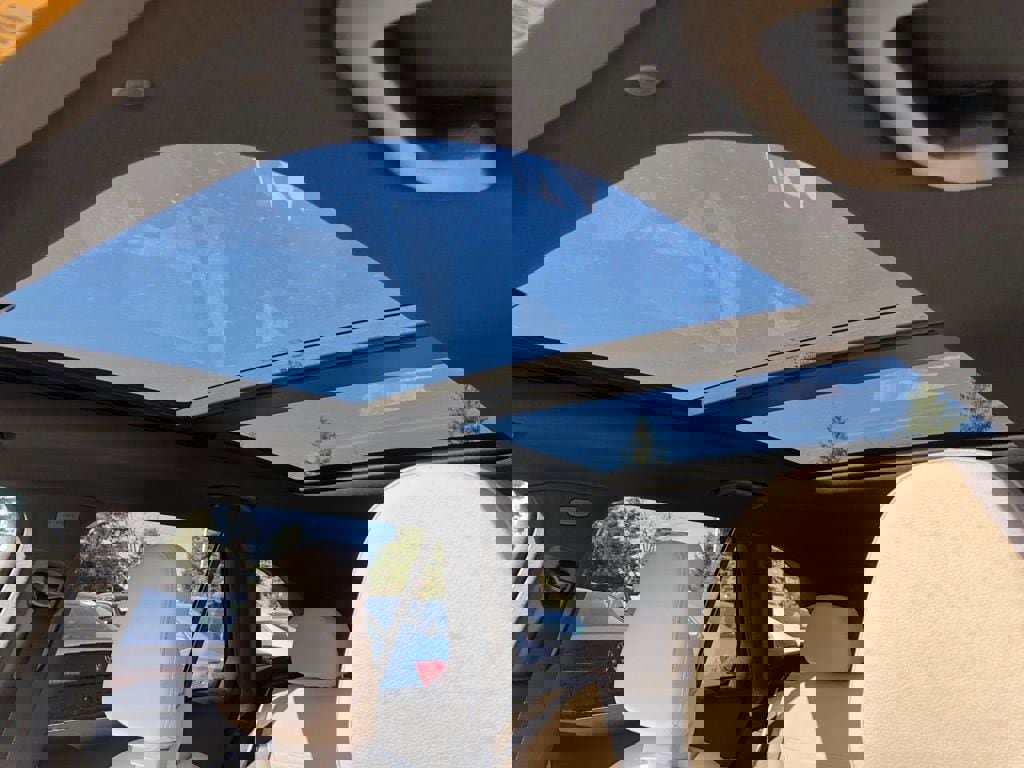 New 2026 Mercedes-Benz GLC 300 4MATIC image 15