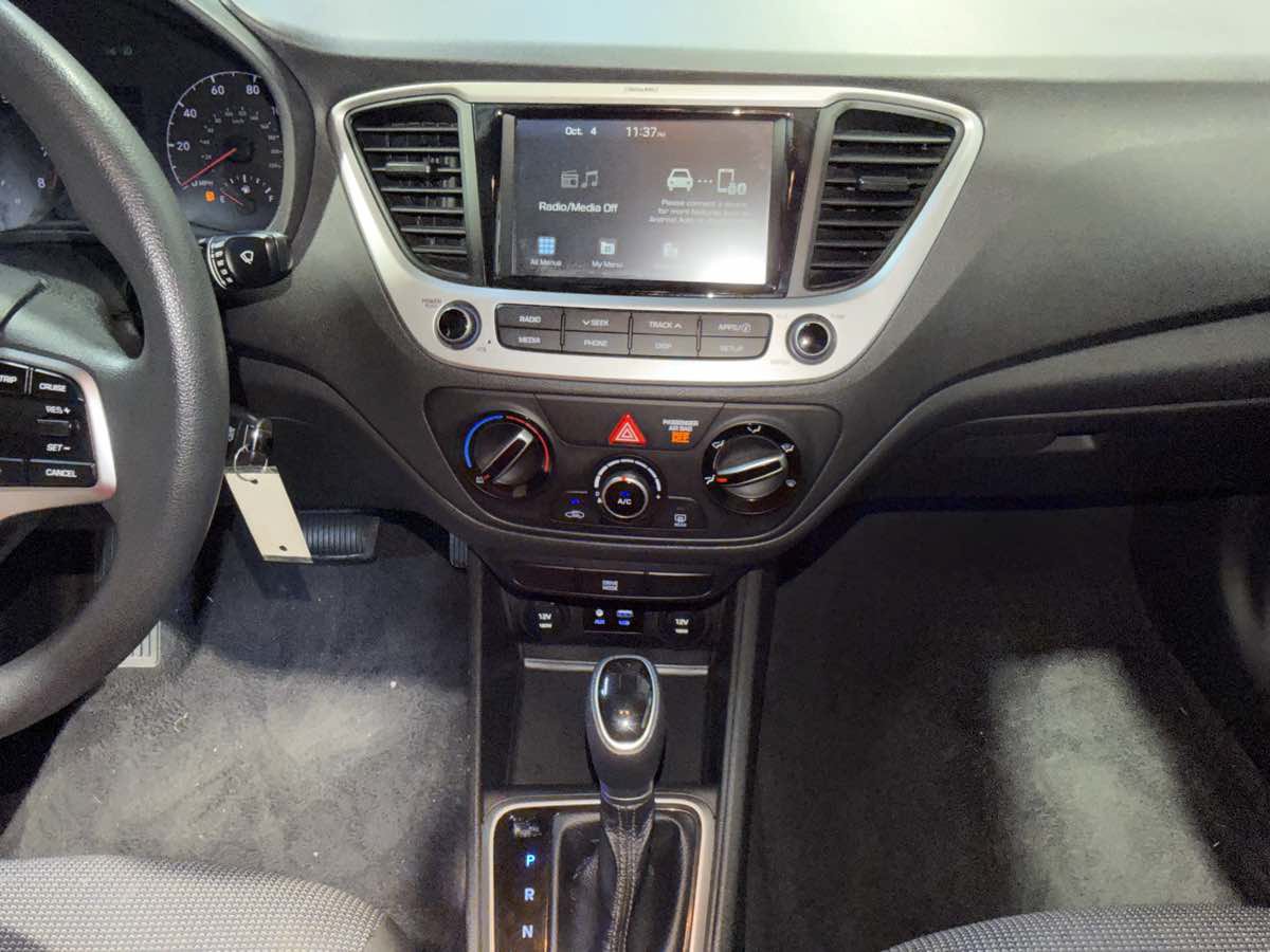 Used 2021 Hyundai Accent SEL w/ Cargo Package FWD image 20