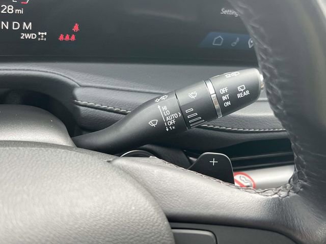 Used 2024 Cadillac XT4 Premium Luxury image 24