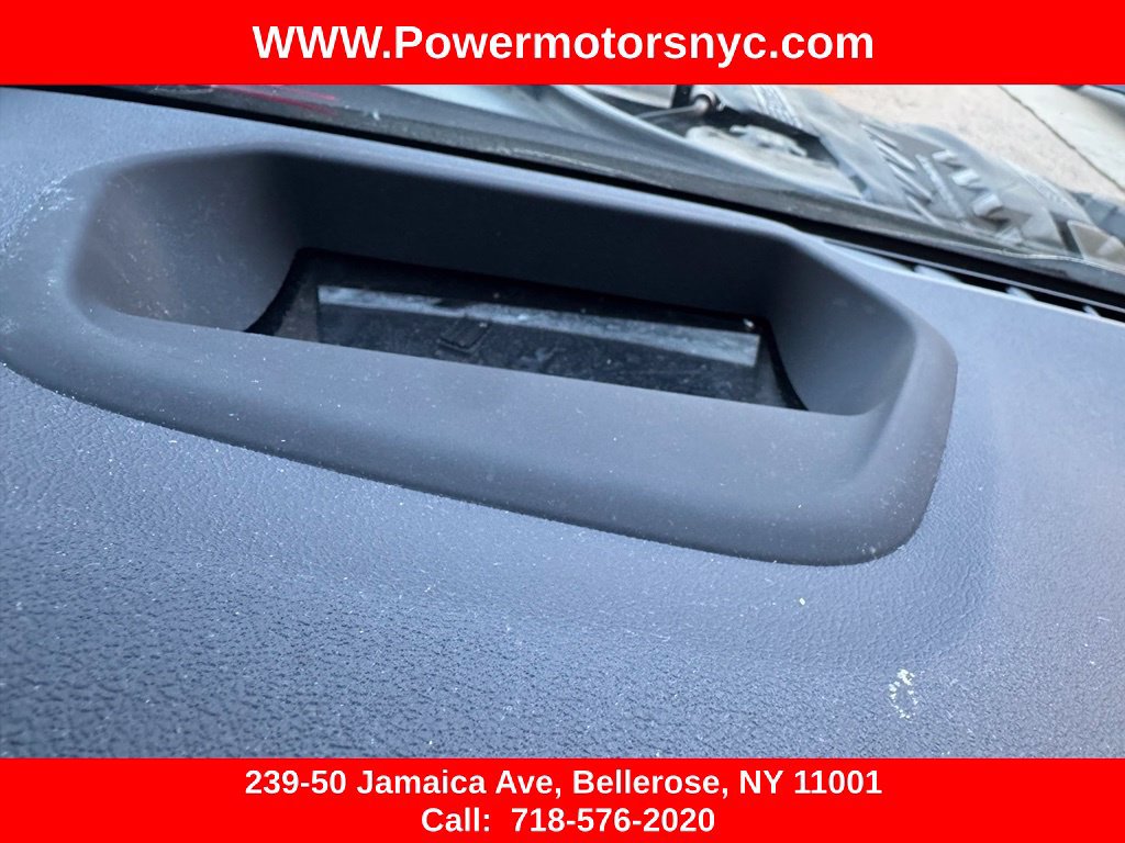 Used 2022 BMW M550i xDrive w/ Executive Package AWD/4WD image 33