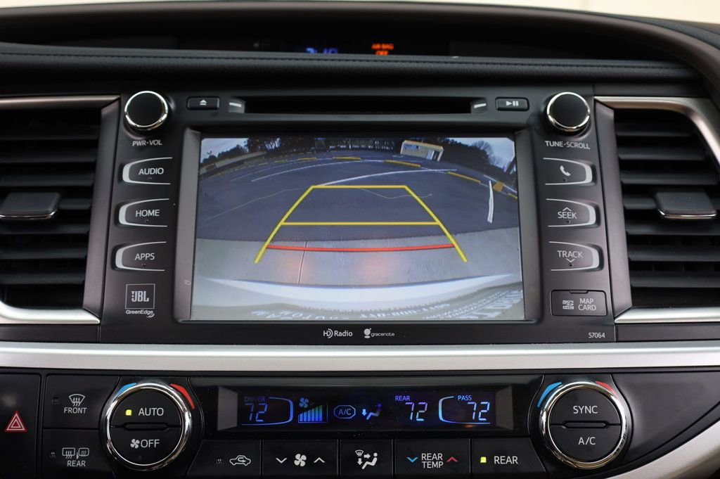 Used 2015 Toyota Highlander Limited image 42