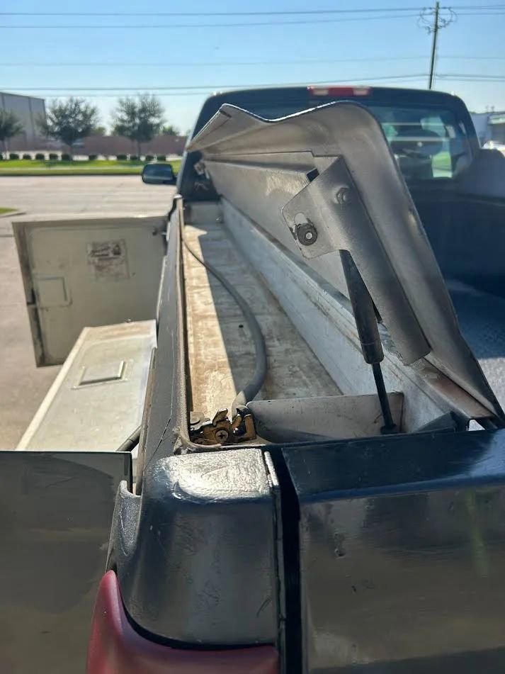 Used 2003 Chevrolet Silverado 2500 LS image 21