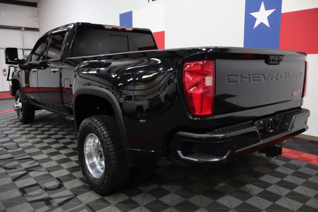 Used 2020 Chevrolet Silverado 3500 High Country w/ Safety Package II AWD/4WD image 11