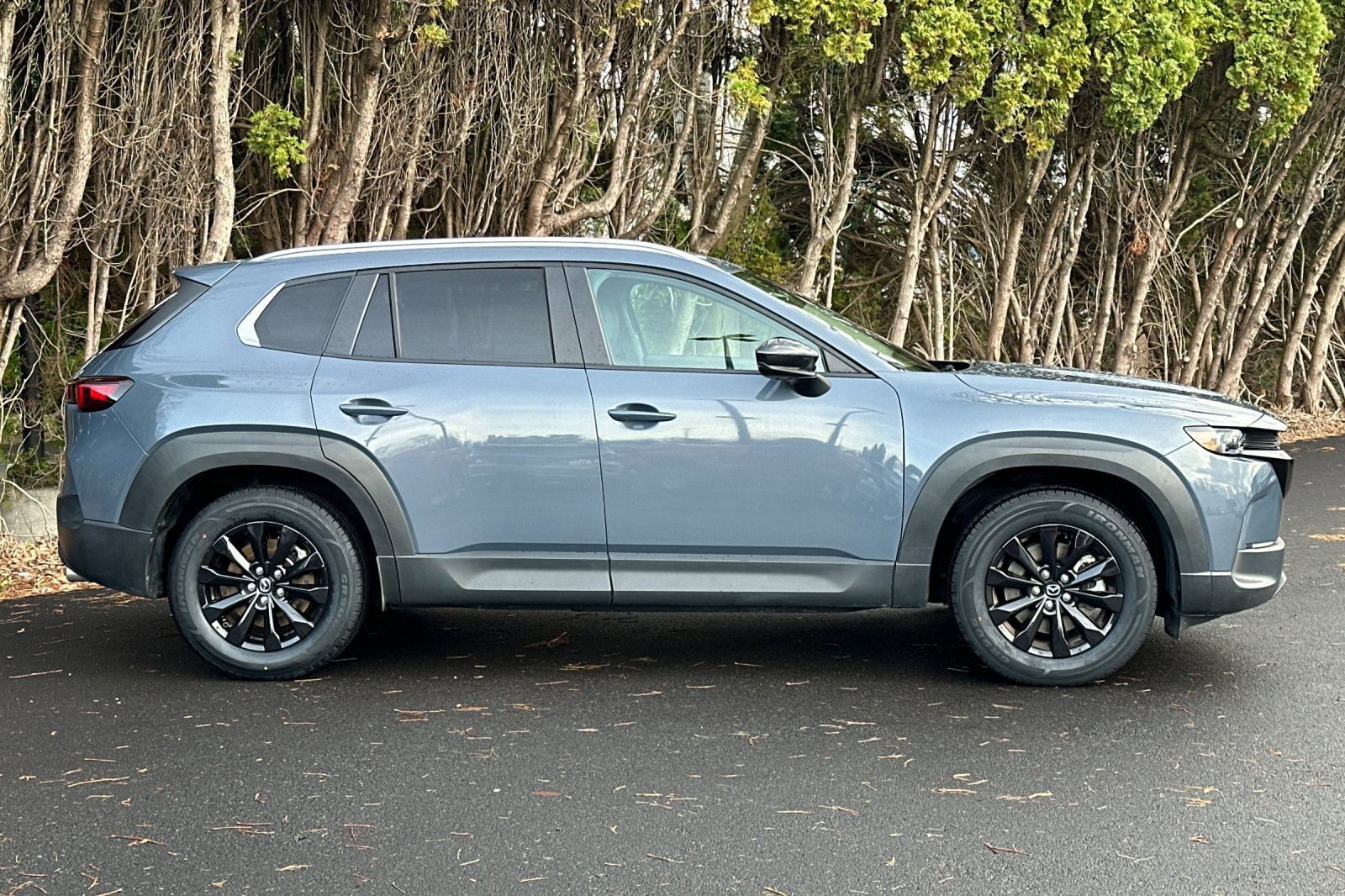 Used 2024 MAZDA CX-50 AWD 2.5 S w/ Preferred Package image 3