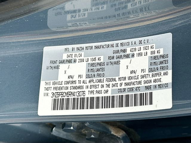 Used 2024 MAZDA MAZDA3 s image 31