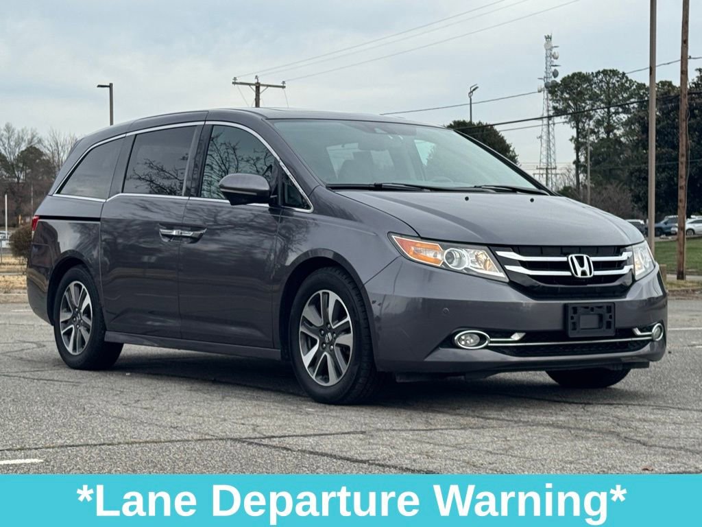 Used 2016 Honda Odyssey Touring Elite image 11