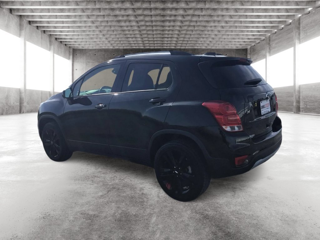 Used 2020 Chevrolet Trax LT w/ Redline Edition AWD/4WD image 7