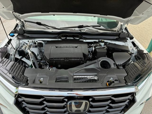 Used 2023 Honda Pilot Elite image 13