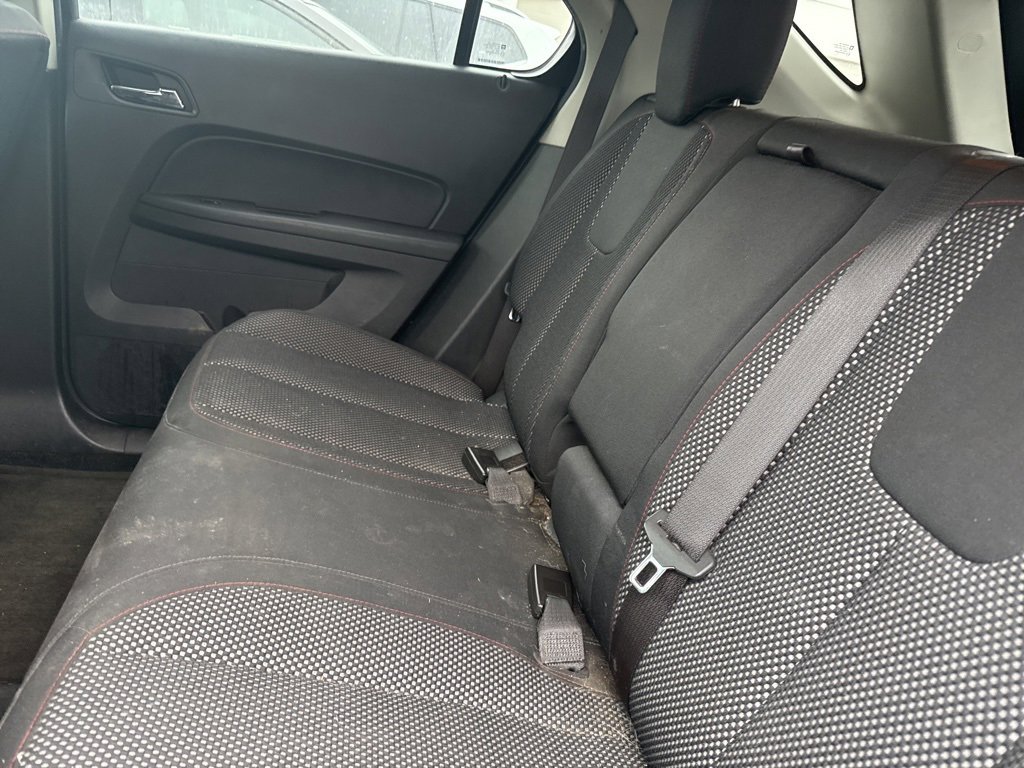 Used 2015 Chevrolet Equinox LT w/ Driver Convenience Package image 5