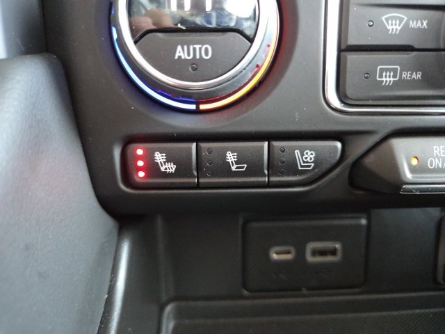 Used 2023 Chevrolet Tahoe High Country image 10