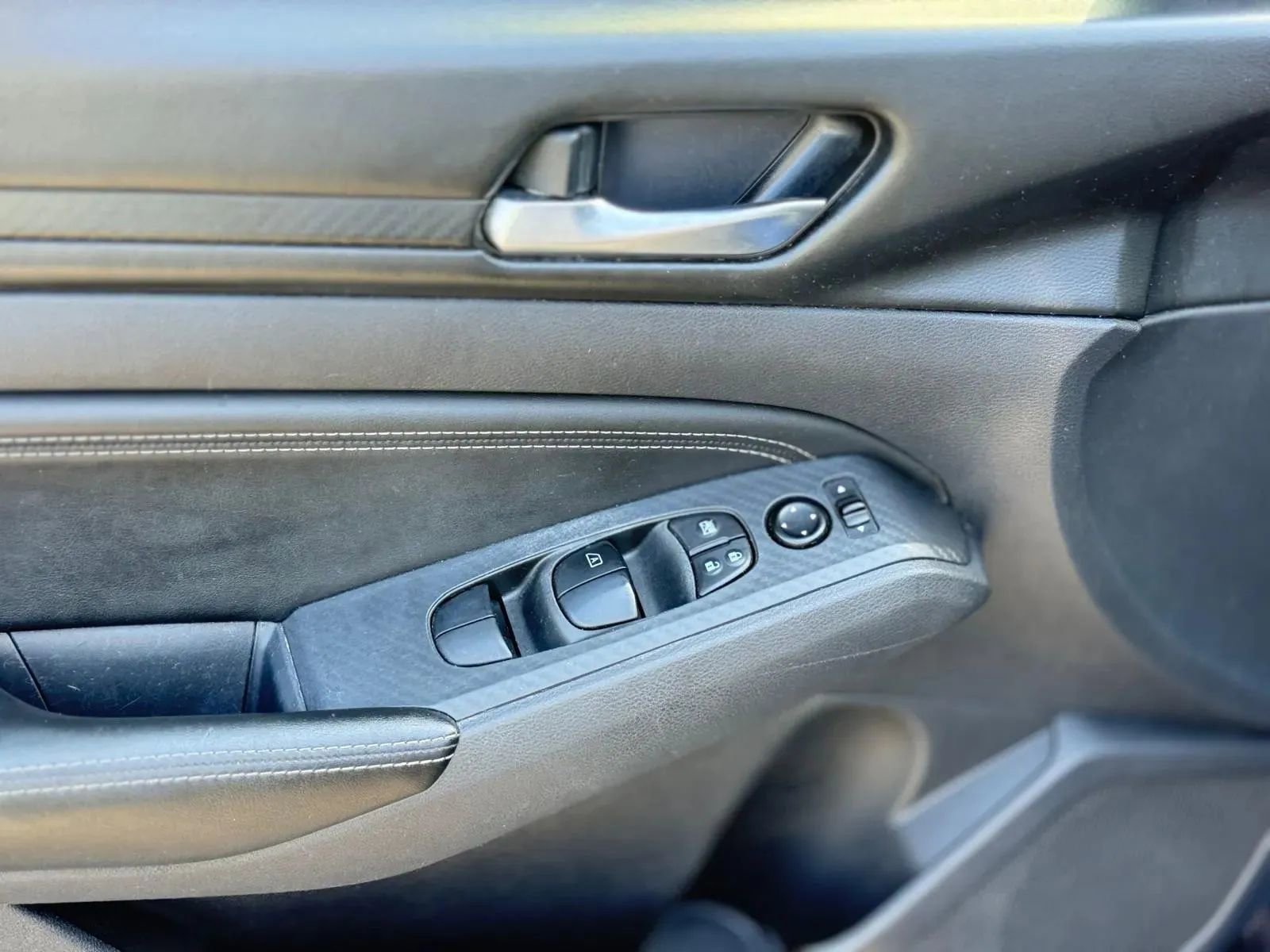 Used 2020 Nissan Altima 2.5 S FWD image 31