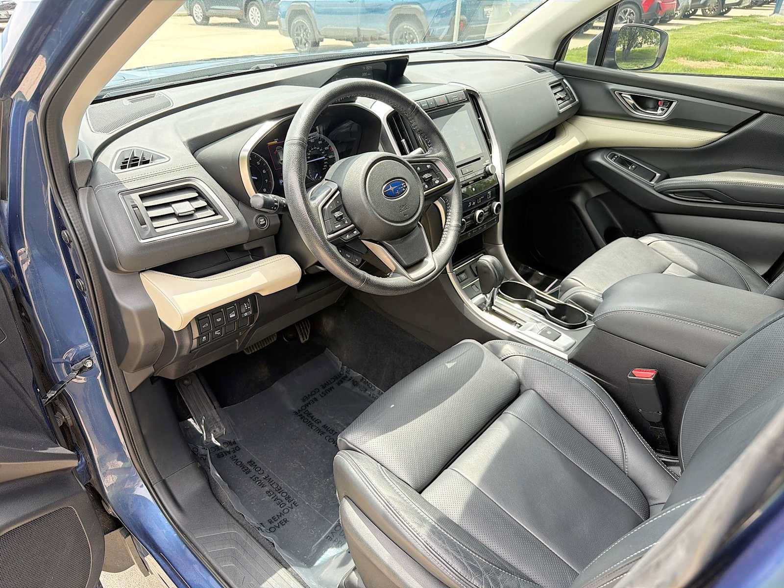 Used 2021 Subaru Ascent Limited w/ Popular Package #2A AWD/4WD image 2