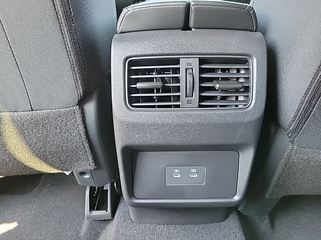 New 2026 Nissan Rogue SV image 19