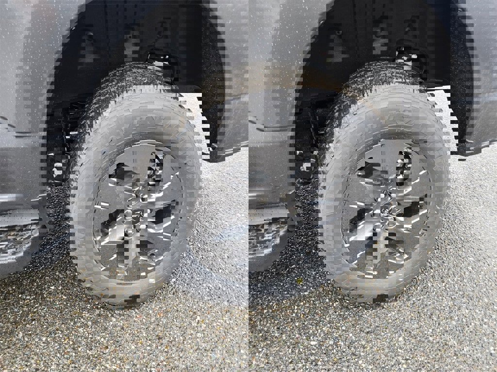 New 2025 Ford F150 Lightning Flash image 9