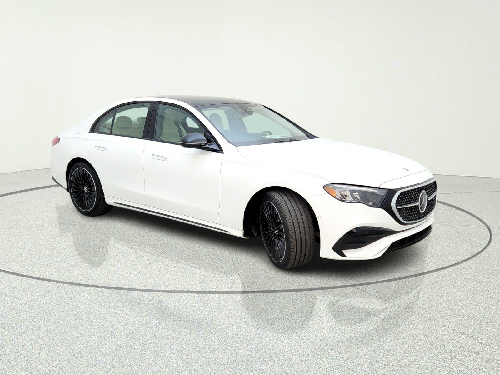 New 2026 Mercedes-Benz E 350 4MATIC Sedan image 5