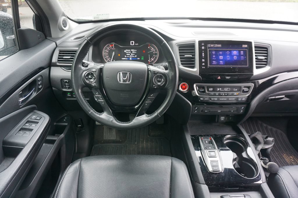Used 2017 Honda Pilot Elite image 5