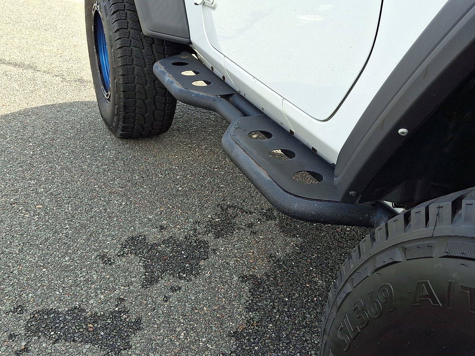 Used 2023 Jeep Wrangler Sport AWD/4WD image 28
