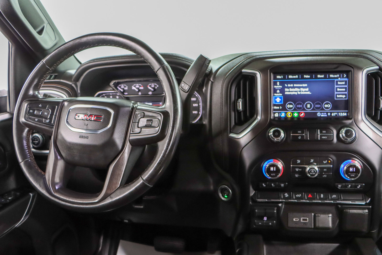 Used 2021 GMC Sierra 2500 AT4 image 18