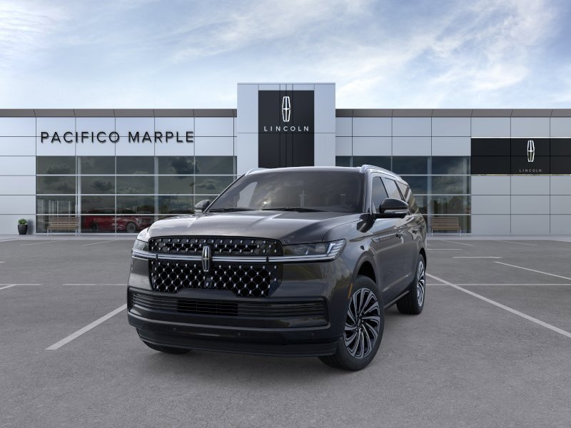 New 2026 Lincoln Navigator Black Label AWD/4WD image 2
