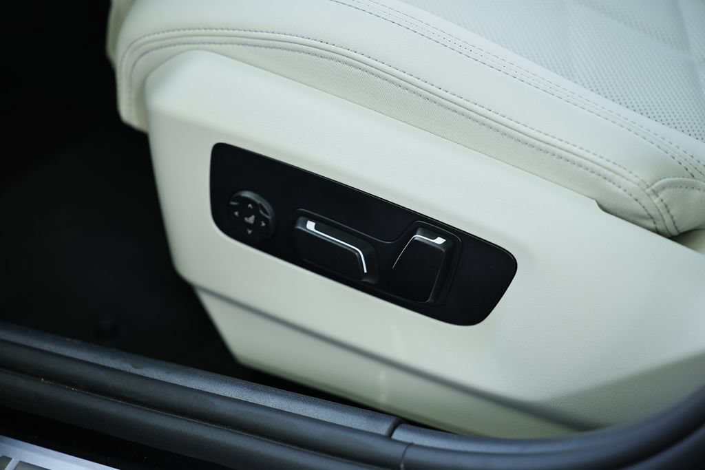 New 2027 BMW i5 eDrive40 RWD image 22