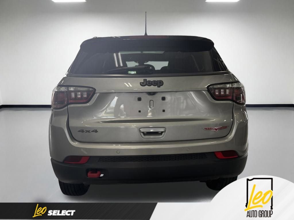 Used 2019 Jeep Compass Trailhawk w/ Leather Interior Group AWD/4WD image 5