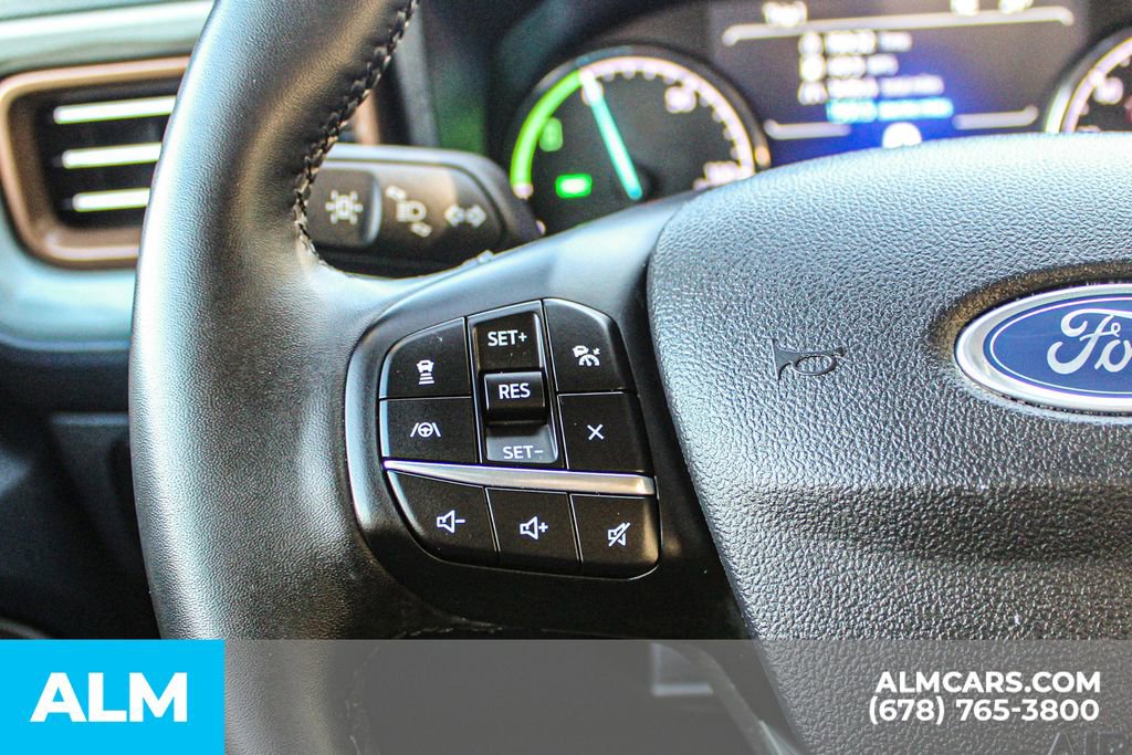 Used 2024 Ford Maverick Lariat image 25