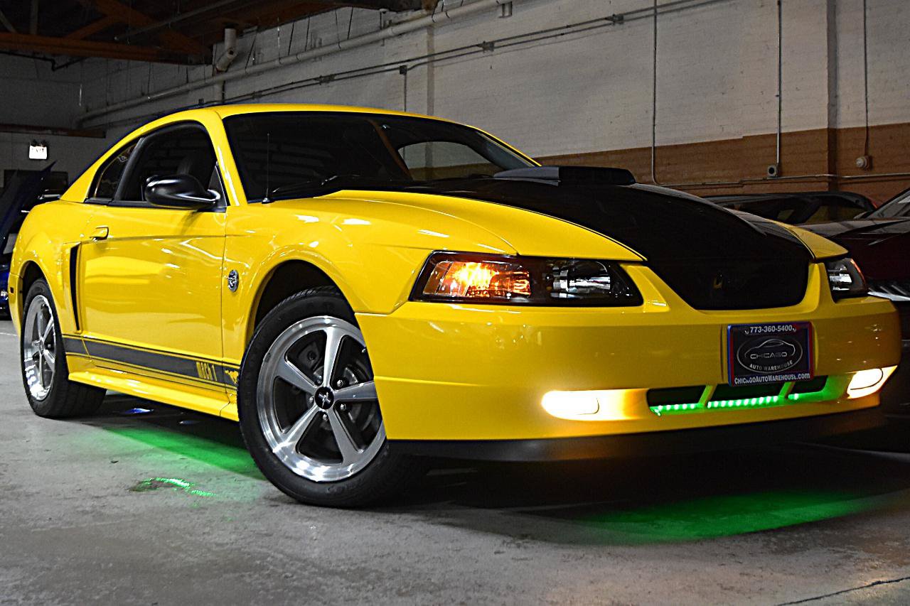 Used 2004 Ford Mustang Mach 1 RWD image 5