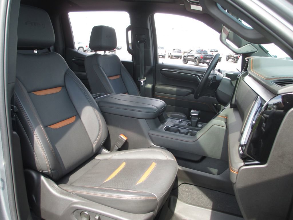 Used 2024 GMC Sierra 1500 AT4 w/ Technology Package image 26