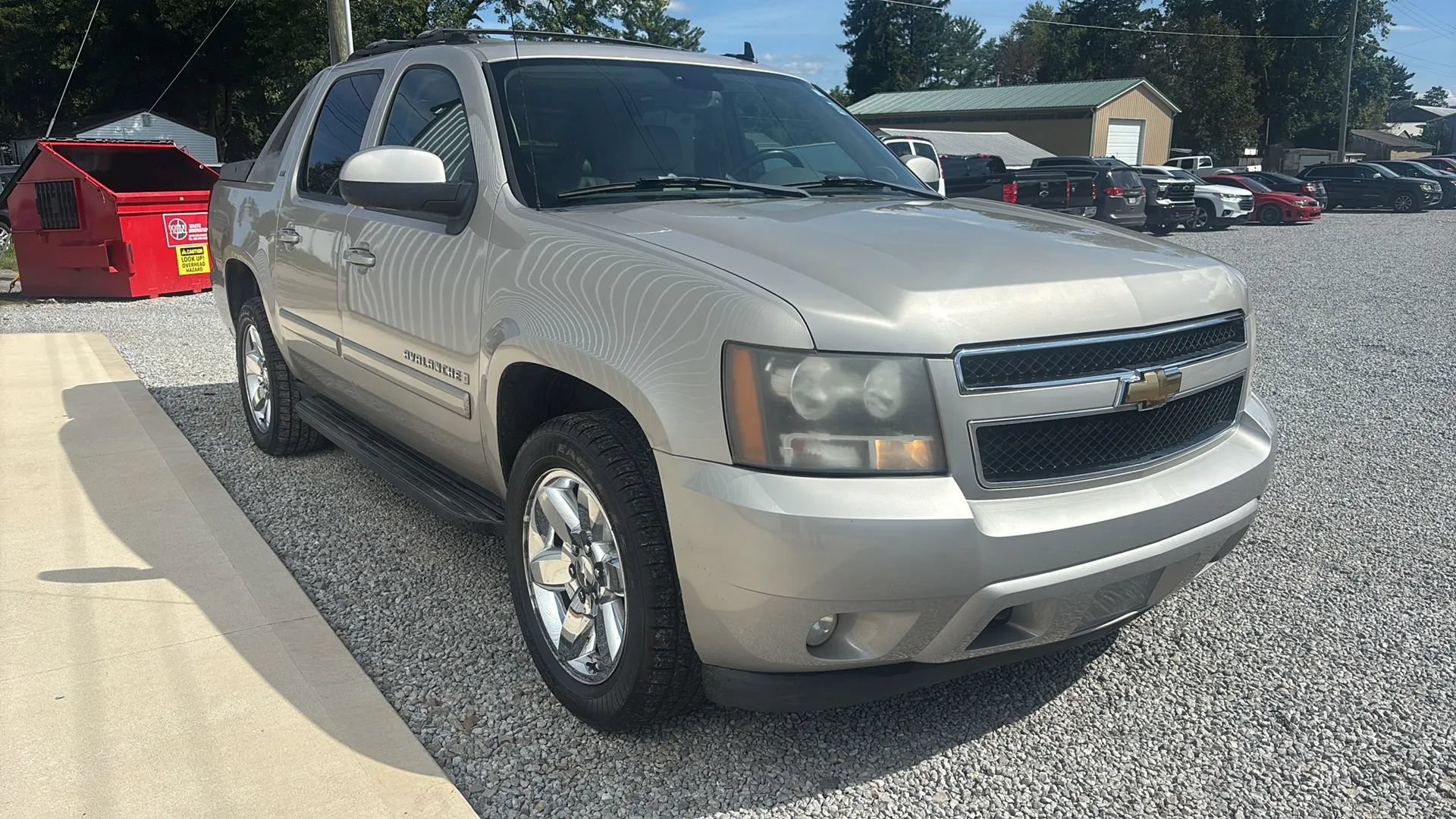 Used 2007 Chevrolet Avalanche LTZ w/ LTZ Preferred Equipment Group AWD/4WD image 12