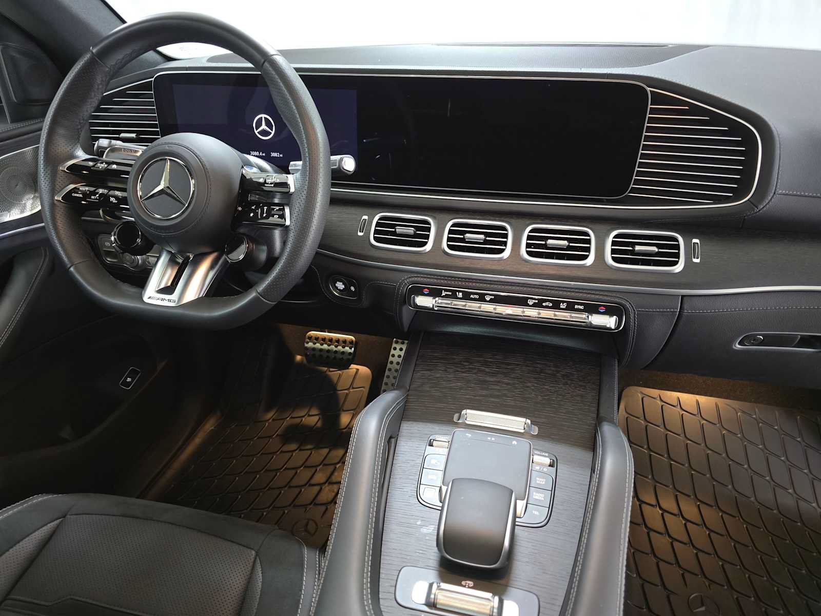 Used 2026 Mercedes-Benz GLE 53 AMG 4MATIC Coupe image 11