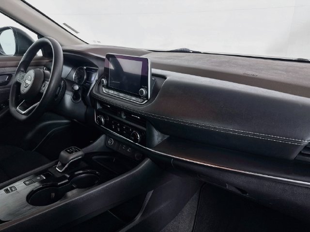 Used 2023 Nissan Rogue S FWD image 27