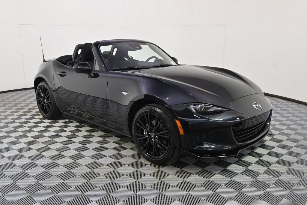 New 2026 MAZDA MX-5 Miata Club w/ Weather Package RWD image 14